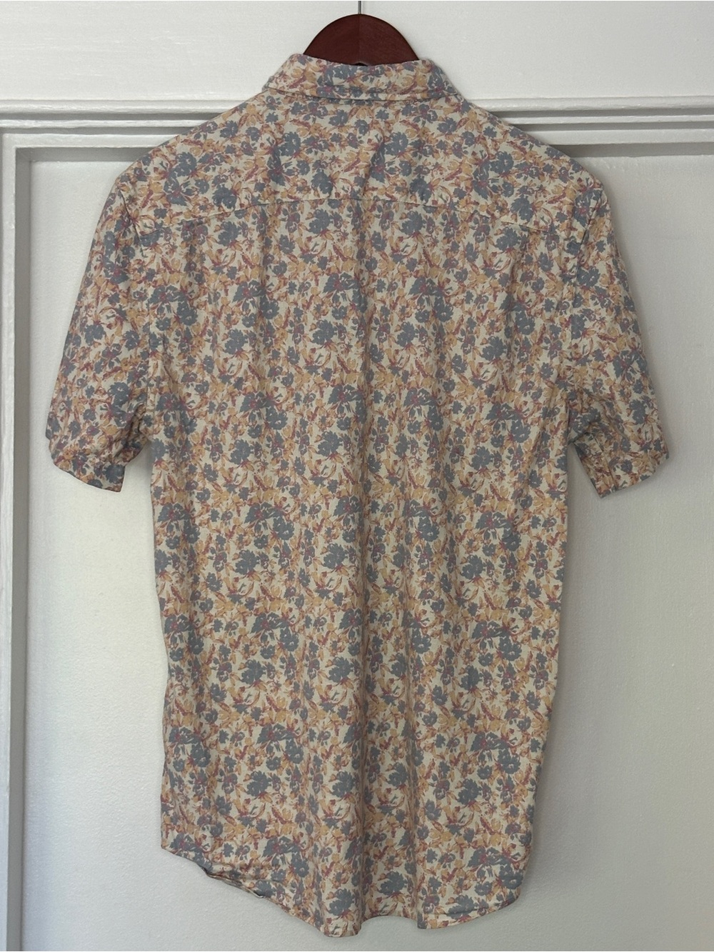 Faherty Men’s SS Breeze Shirt Tropical Shores Floral - Picture 6 of 6